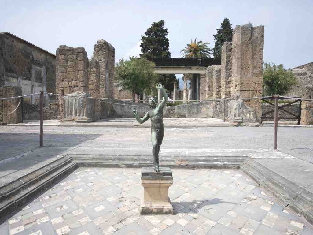 Escursioni da Napoli Pompei Casa del Fauno