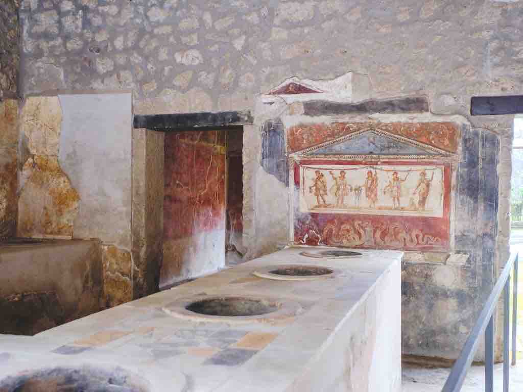 Pompei Thermopolium di Vetutius Placidus
